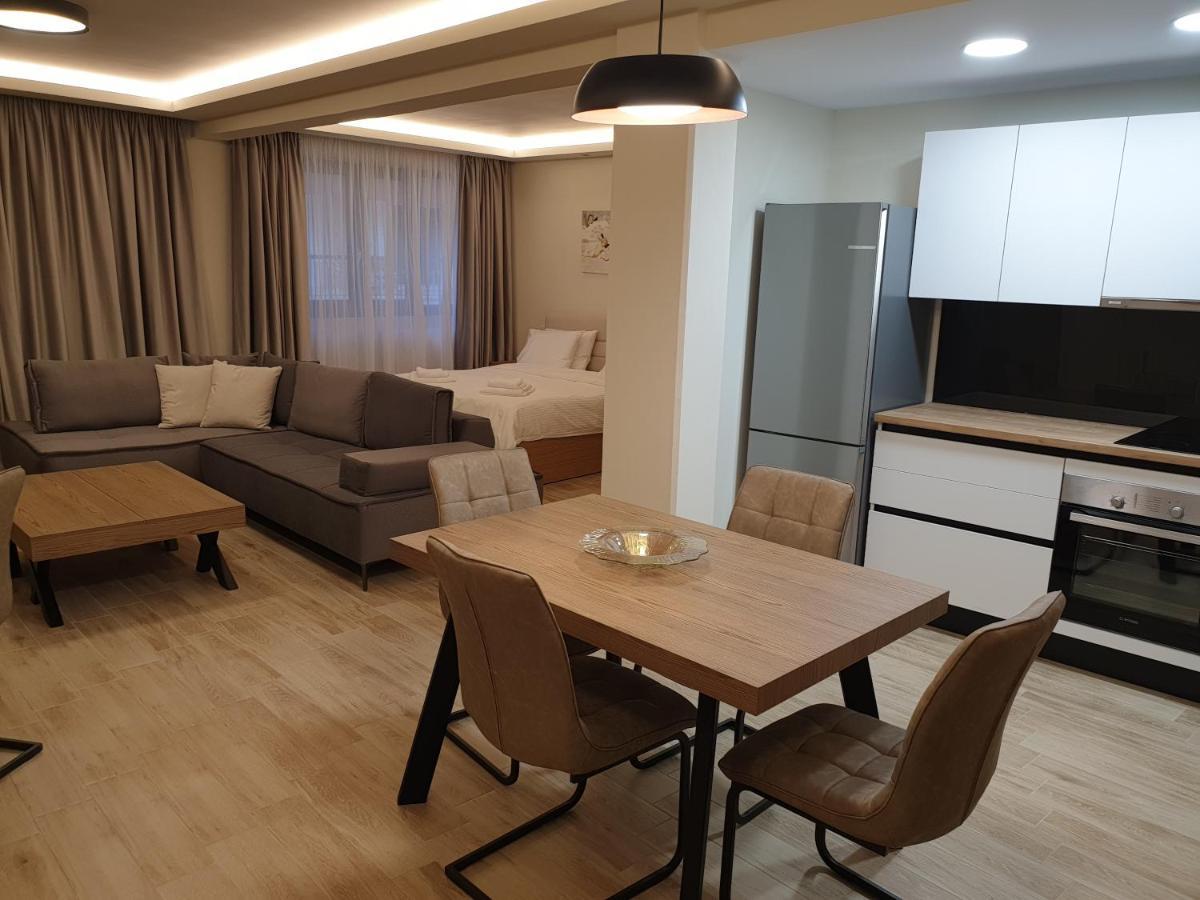Olive Deluxe Apartment Karditsa Exterior photo